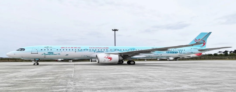 日照山太完成浙江長(zhǎng)龍航空飛機(jī)“詩(shī)畫(huà)江南 活力浙江”主題涂裝工作